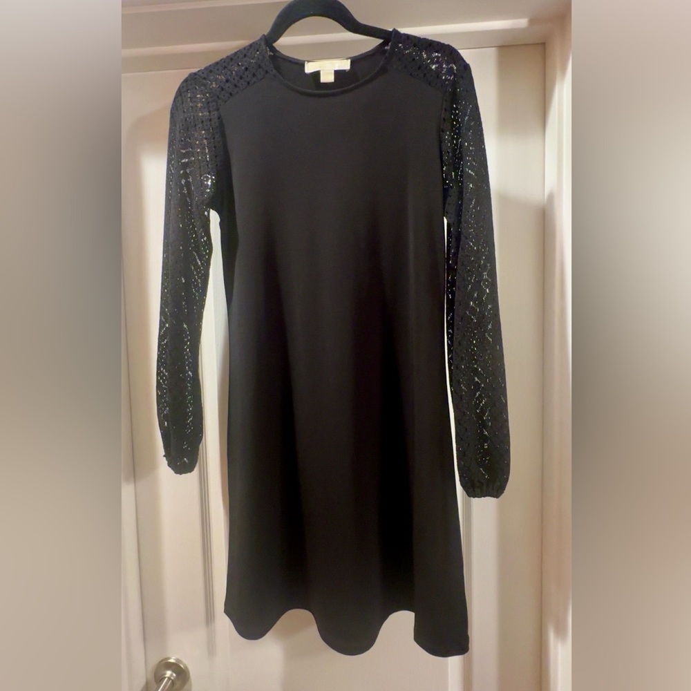 Michael Kors Black Jersey Dress Lace Sleeves Scalloped Hem XS Cocktail